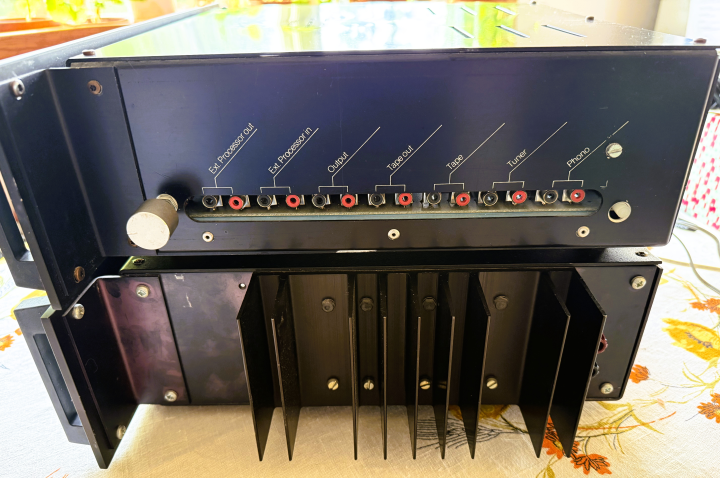 THE 2 CHANNEL AUDIO POWER AMPLIFIER + PRE (Electrocompaniet) nostalgi