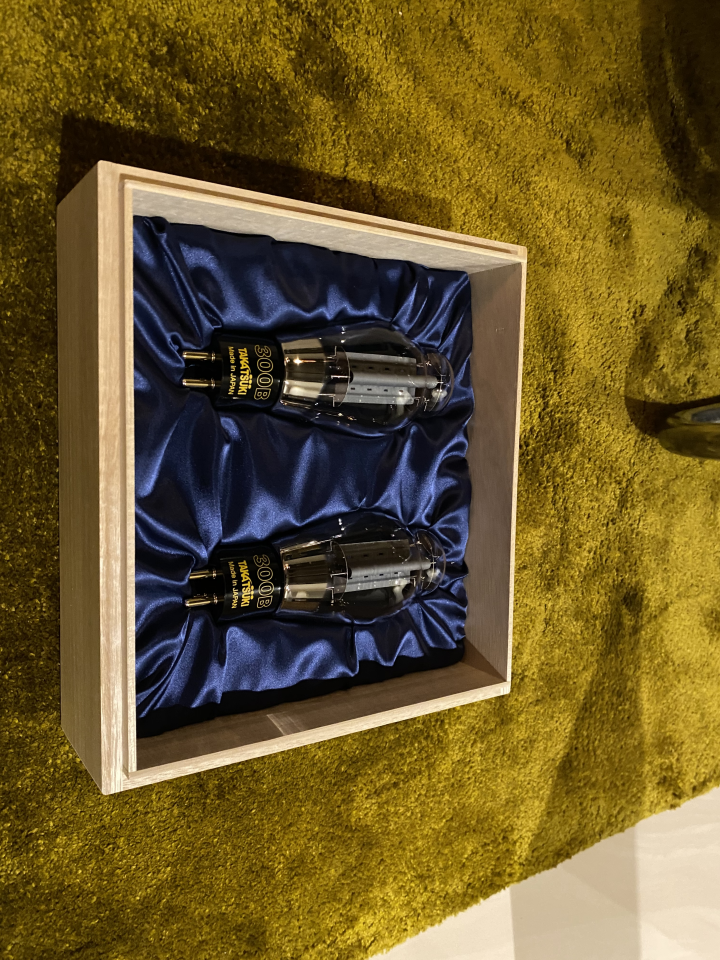 Canary Audio M90