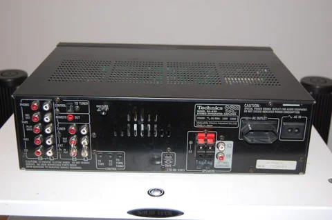 Technics SU-X101