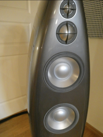 Vivid Audio K1