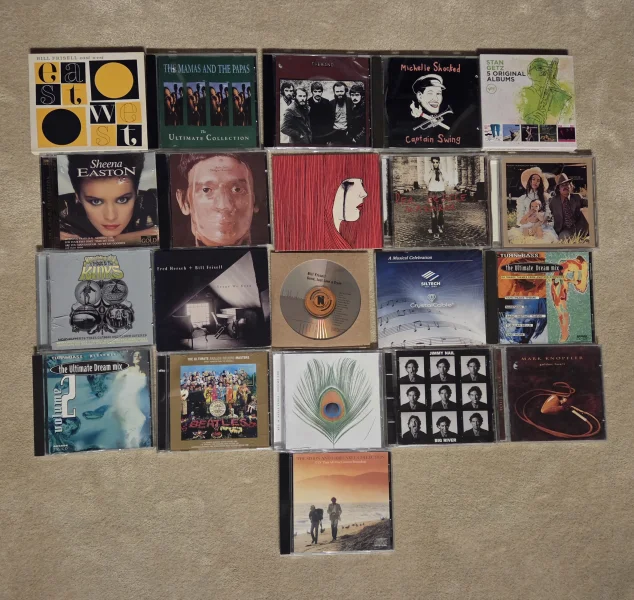 Cd skivor bortsk&auml;nkes  - Bild 1 av 1