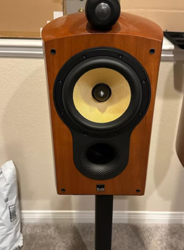 B&W (Bowers & Wilkins) 805 S