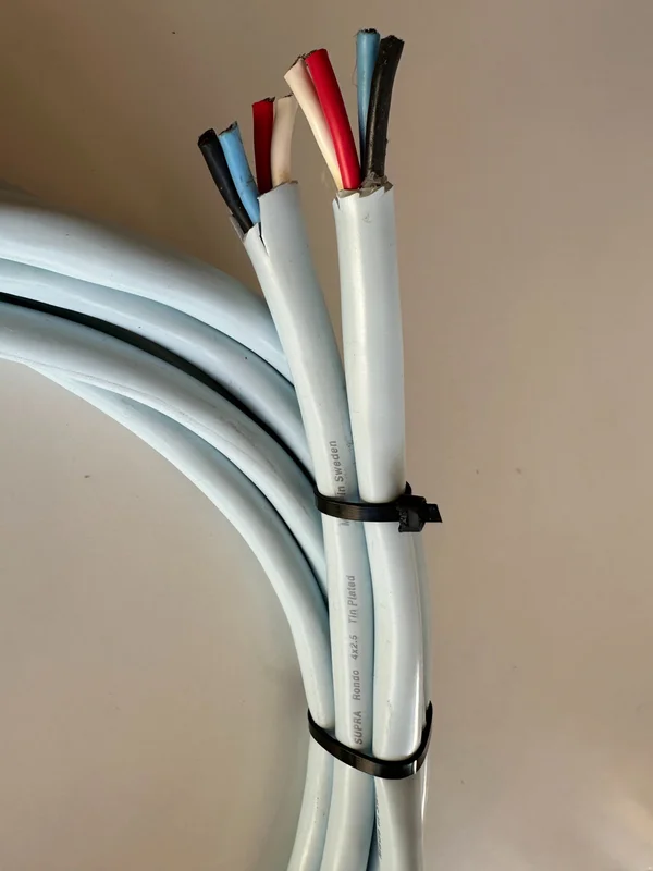 Supra Rondo 2x2,8m h&ouml;gtalarkabel - Bild 2 av 4
