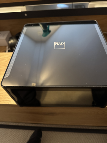 NAD M10 v1