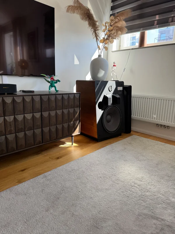 JBL L300 - Kuva 3 / 4