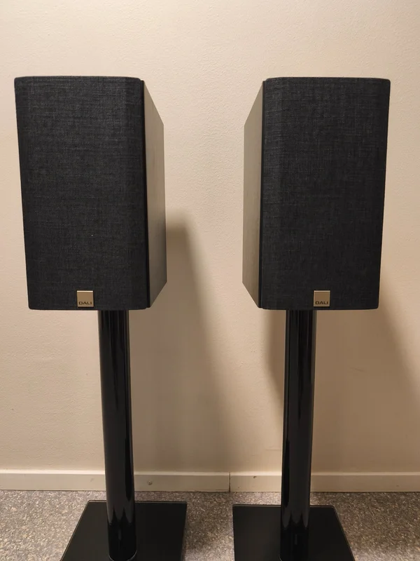 Dali Opticon 2 Mk 2/ Dali Connect Stand E-600 (Svarta) - Bild 5 av 13