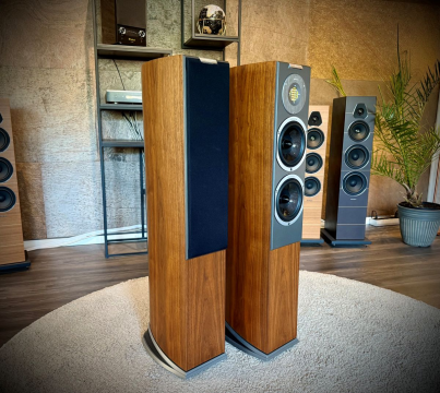 Audiovector R 3 Arreté - Demoex