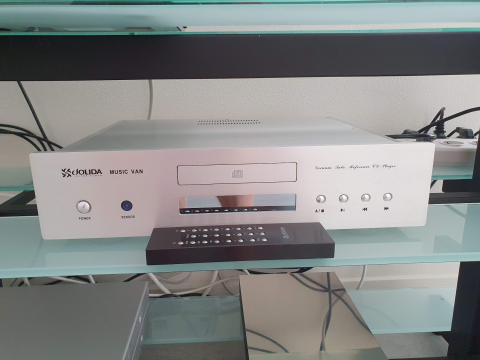 Jolida Music Van Vacuum Tube CD Player (with remote & power cable)