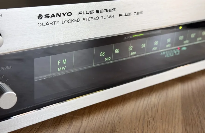 SANYO Plus T35 Tuner - Bild 3 av 4