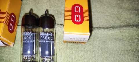 Matchat par Philips E80CC NOS från fabriken i Heerlen! Matchat par Philips E80CC NOS från fabriken i Heerlen!