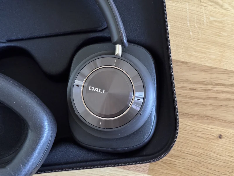 Dali IO-12 H&ouml;rlurar - Bild 4 av 9