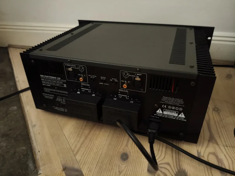 NAD 208 THX NAD 208 THX - Bild 2 av 3