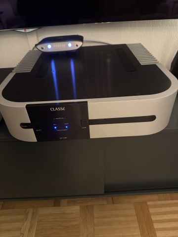 Classé Delta CA-2100 slutsteg