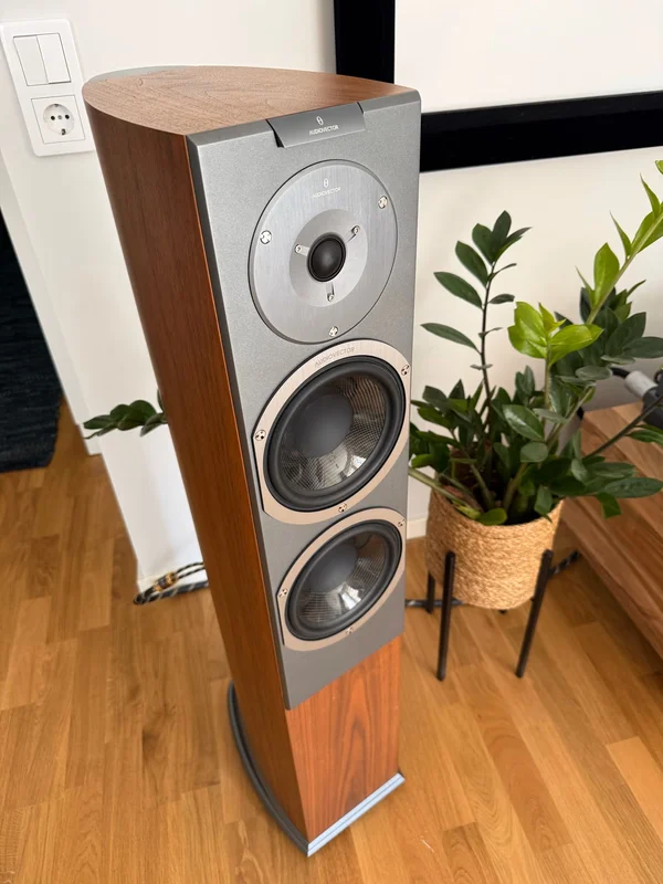 Audiovector R3 signature valn&ouml;t - Bild 3 av 3
