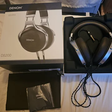 Denon ah-d5200