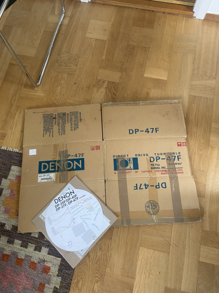 Denon DP-47F Skivspelare Denon DP-47F Skivspelare - Bild 3 av 3