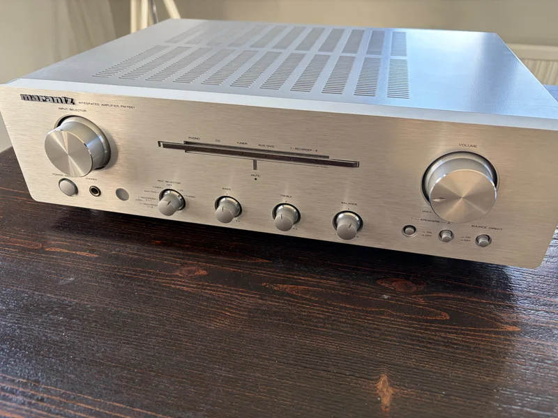 Marantz PM7001 - Bild 3 av 4