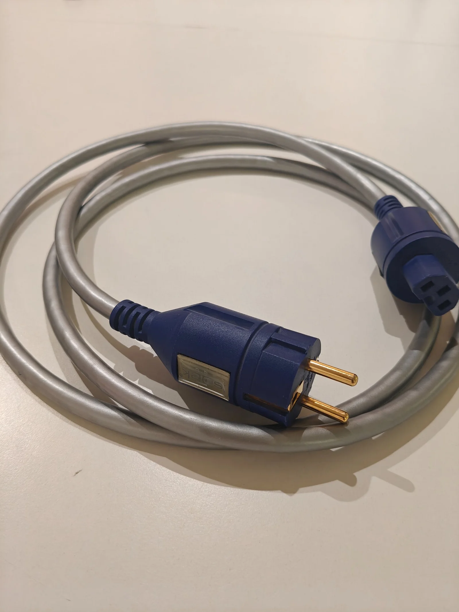 Isotek Evo3 Sequel 2m - Bild 1 av 1