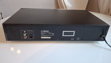 YAMAHA CDX-396 CD-Spelare