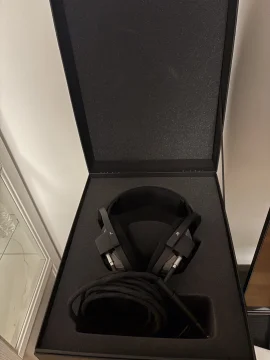 HD800S