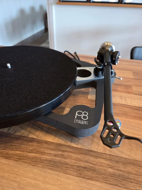 Rega P8 - Bild 2 av 5