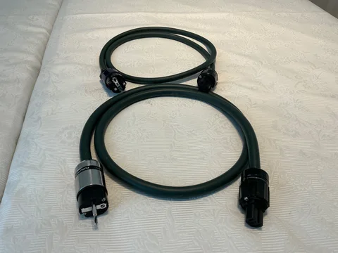 2 Furutech elkablar 1,5 meter