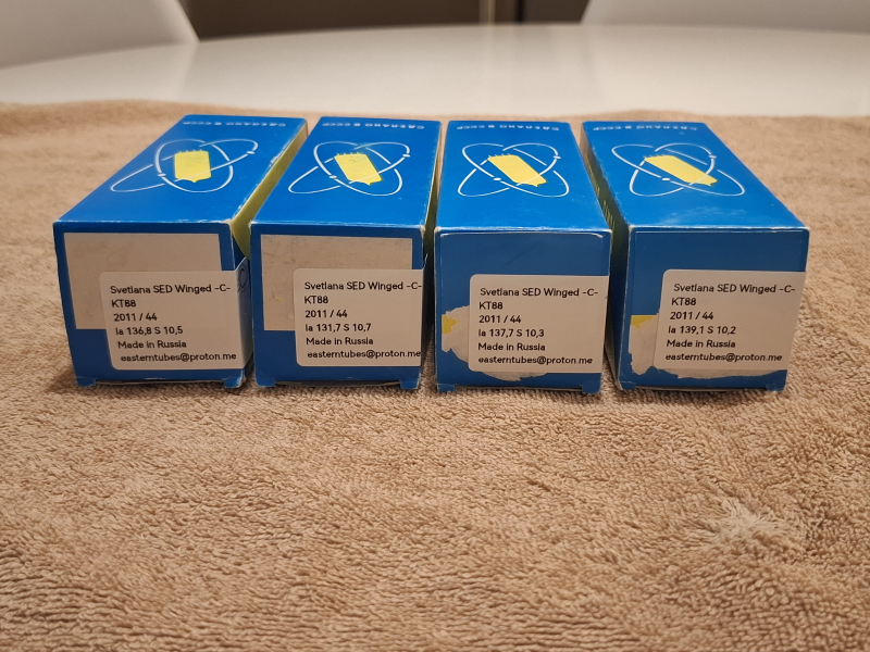 KT88 Svetlana Winged -C- SED NOS Matchad kvartett KT88 Svetlana Winged -C- SED NOS Matchad kvartett - Bild 2 av 7