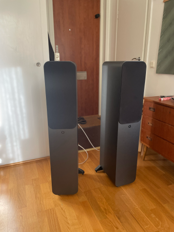 Q Acoustics 3050c