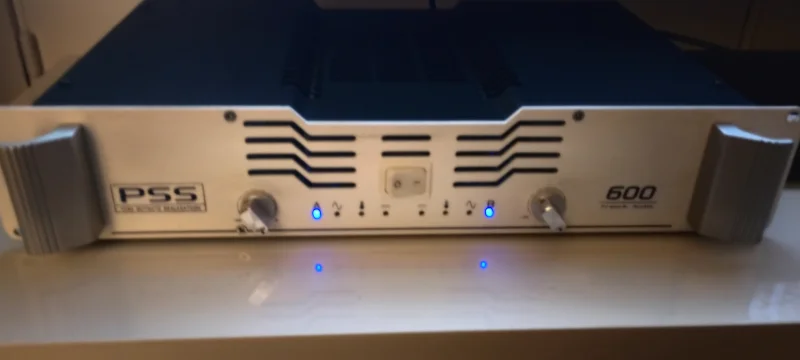 Pss 600 yuri gutsatz 2x150w slutsteg Pss 600 yuri gutsatz 2x150w slutsteg - Bild 1 av 4
