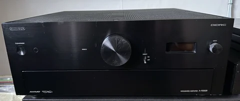 Onkyo A-9000R &ndash; High-End stereof&ouml;rst&auml;rkare (140W/4 ohm)