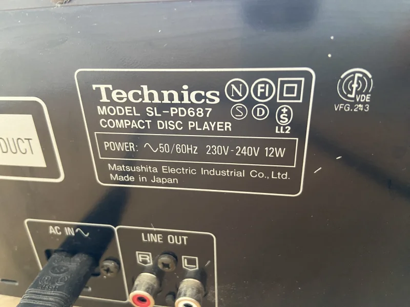 Technics cdspelare Technics cdspelare - Bild 2 av 2