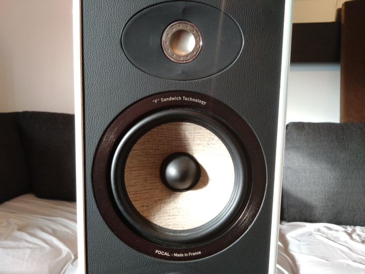 Focal Aria 906