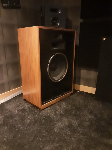 Klipsch Cornwall 3 walnut Klipsch Cornwall 3 walnut - Bild 3 av 5