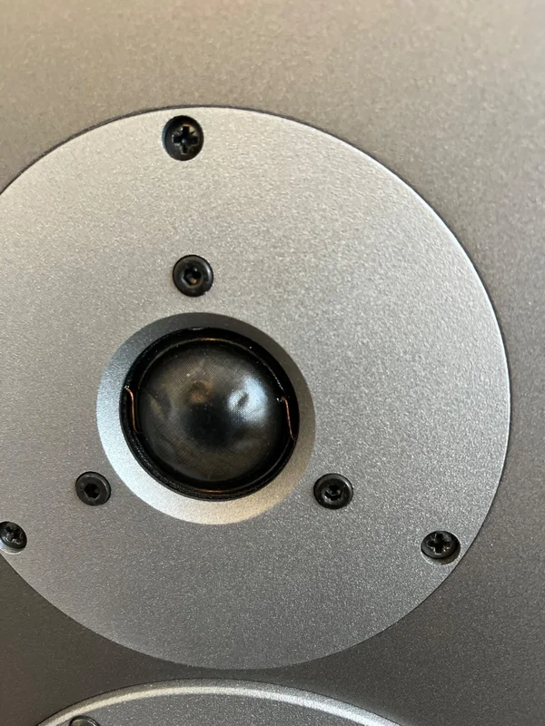 Dynaudio Audience 82 k&ouml;rsb&auml;r - Bild 2 av 5