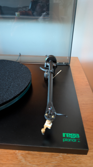 Rega P2 