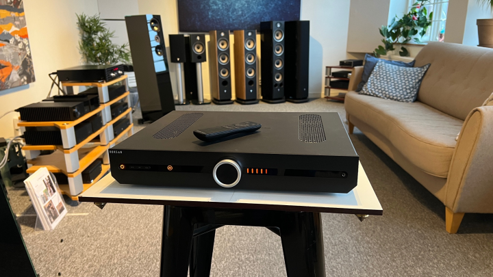 Roksan Attessa Streaming Amplifier - Demoex