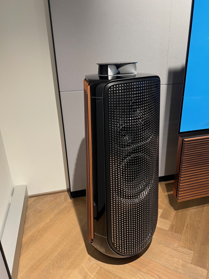 Bang & Olufsen Beolab 50 Piano Black