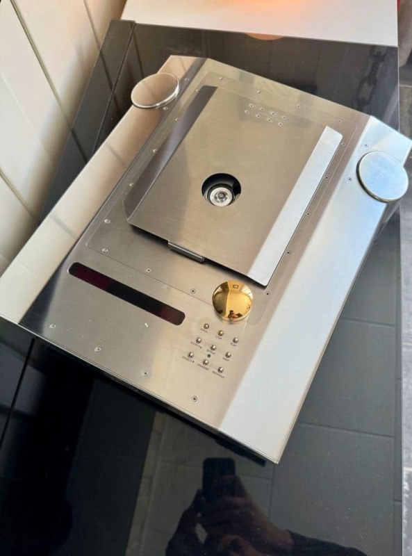 Primare CD 204 S/N 0034 - Bild 2 av 2