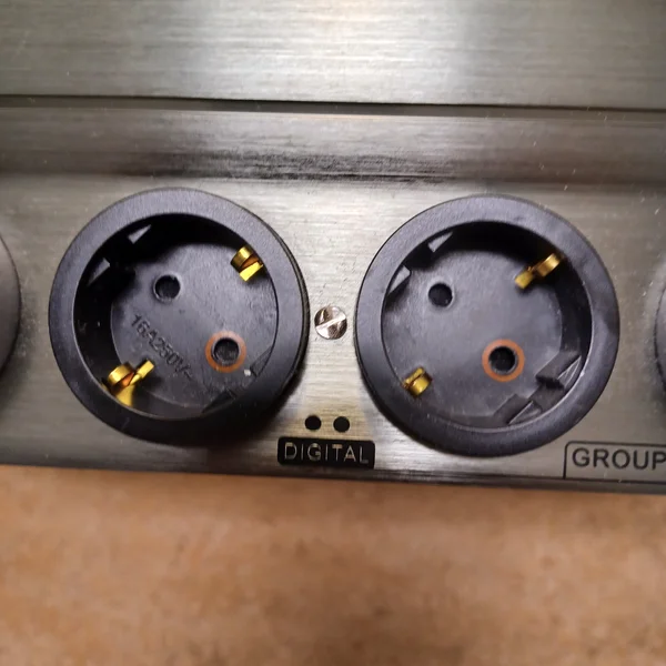 Oehlbach nätfilter powersocket 907 Oehlbach nätfilter powersocket 907 - Bild 3 av 10