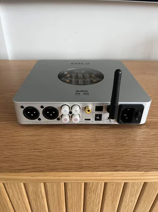 FiiO K13 R2R DAC - f&ouml;rsteg och h&ouml;rlursf&ouml;rst&auml;rkare