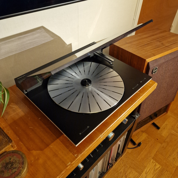 Bang & Olufsen Beogram 4500 - Bild 1 av 4