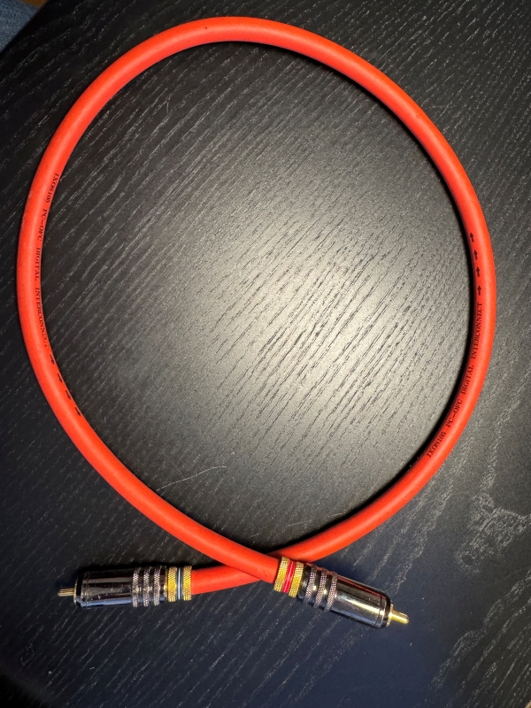 Ixos 105 digitalkabel - Bild 1 av 2