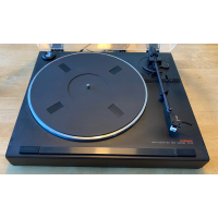 Luxman skivspelare