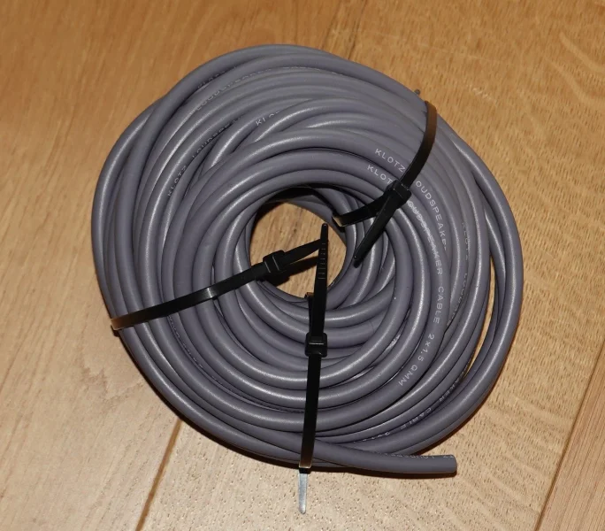 KLOTZ professionell h&ouml;gtalarkabel 2 x 1,5 kvmm - Bild 1 av 4