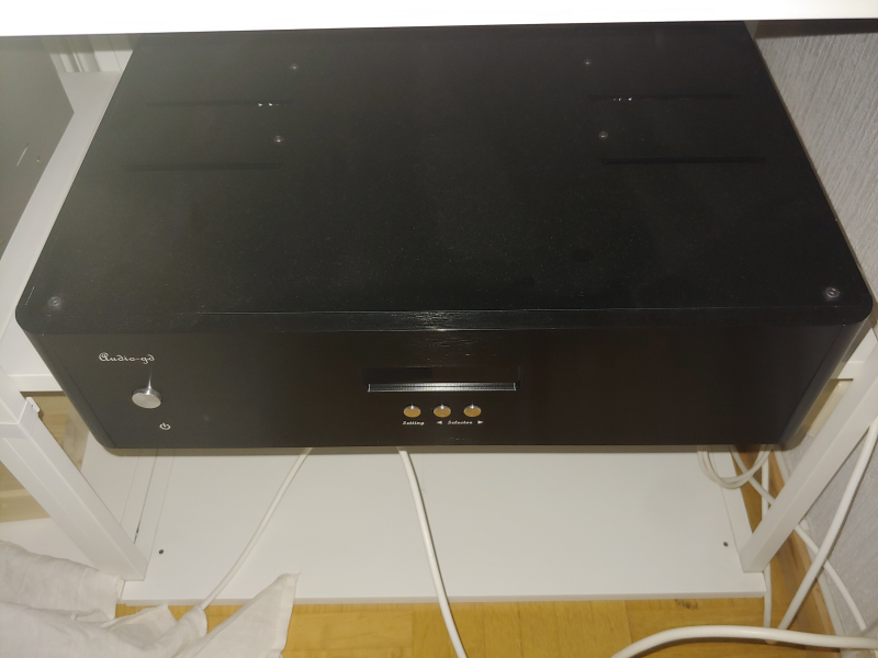 Audio GD R7HEMK2 R2R Dac + LHY OCK-1 10mhz clocker - Bild 3 av 3