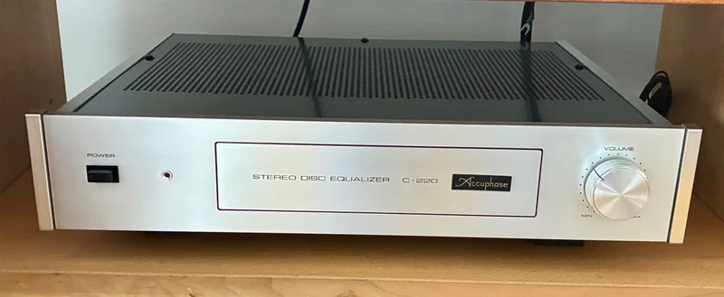 Accuphase C-220 RIAA - Bild 1 av 1