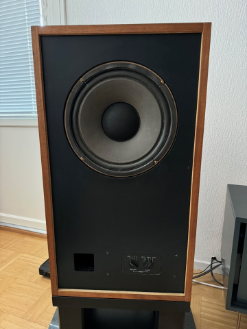 Tannoy Cheviot HPD315