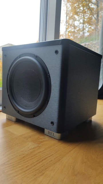 REL HT/1003 MKII Subwoofer, svart, helt ny