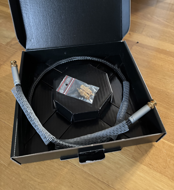 Ansuz C2 Digitalz BNC-BNC | Digitalkabel - Bild 1 av 1