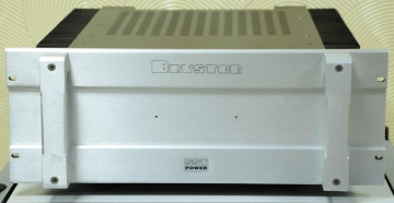 Bryston 14B-SST slutsteg (power amplifier) (600W/8 ohm, 900W/4 ohm)